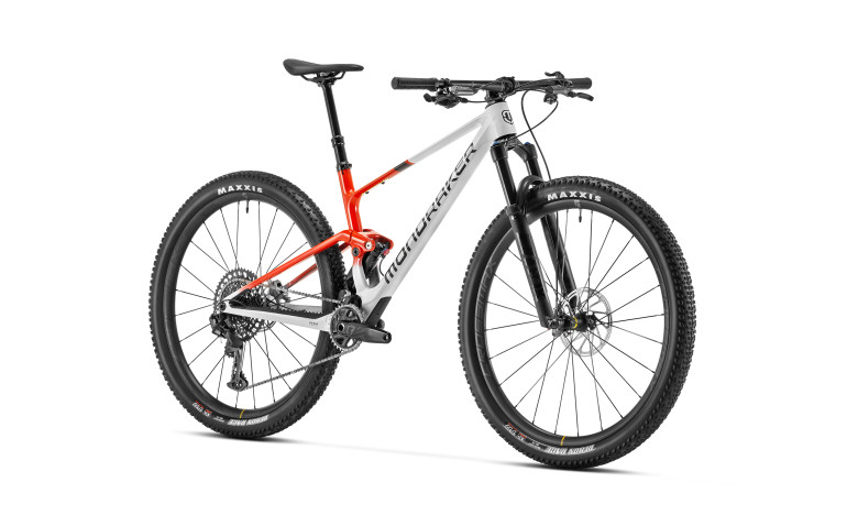 F-PODIUM R