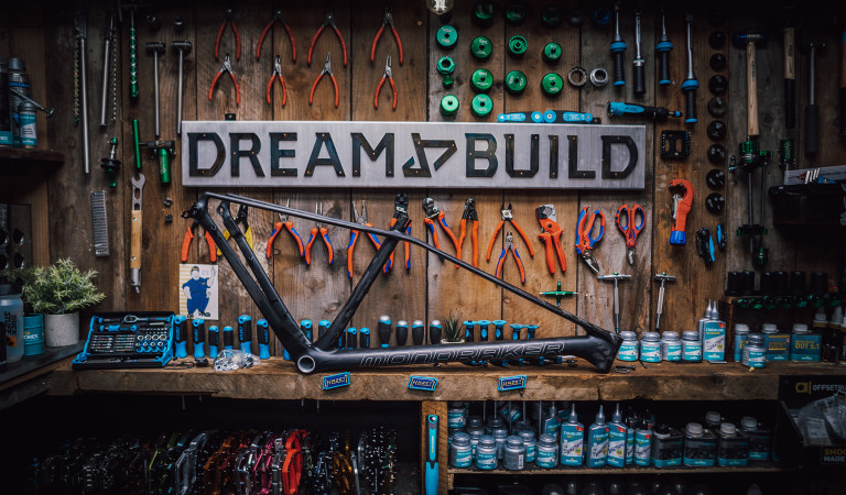 Dream Build and Mondraker Create the World’s Lightest Hardtail MTB