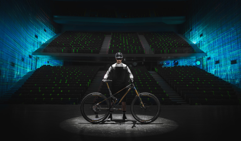 FOXY CARBON LIMITED CONSTRUIT IL Y A 20 ANS