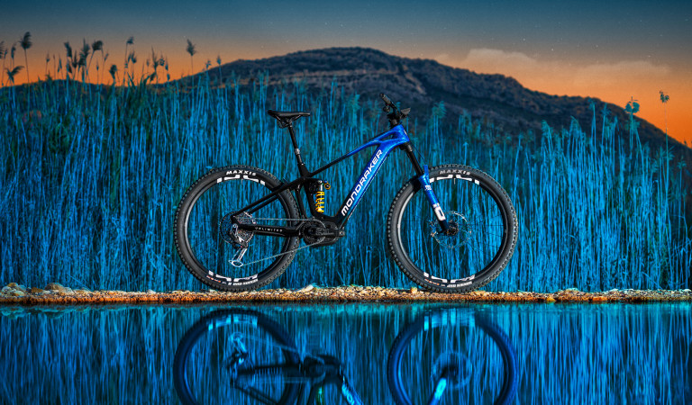 LIMITS UNLOCKED - CRAFTY CARBON UNLIMITED ELECTRIC BLUE