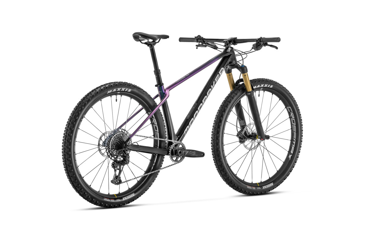 Le CHRONO CARBON DC RR haut de gamme