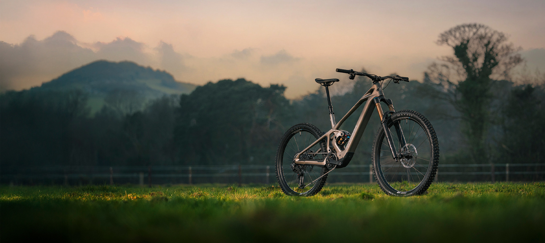 ZENDIT is constructed from the ground up around the latest Avinox drive system.