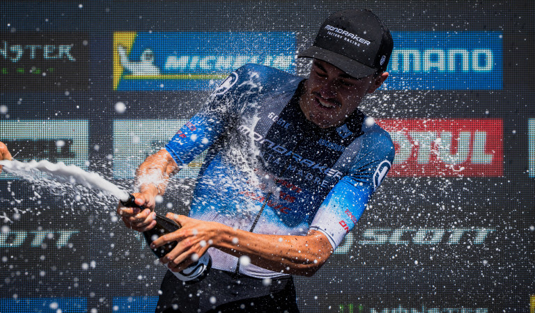 ÁLEX GARCÍA DÉCROCHE SON PREMIER PODIUM EN COUPE DU MONDE